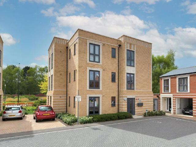 Flat for sale in Bourne Vale, Kent