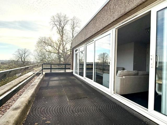 Flat for sale in Nailsea, North Somerset