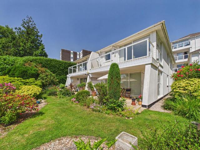 Flat for sale in Babbacombe