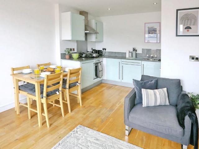Flat for sale in Ardwick, Manchester