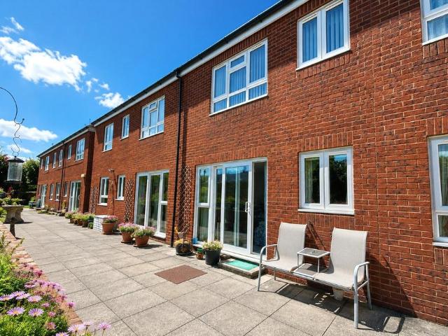 Flat for sale in Westbury, Wiltshire