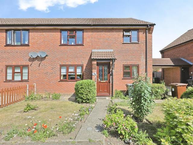 Flat for sale in East Tuddenham, Norfolk