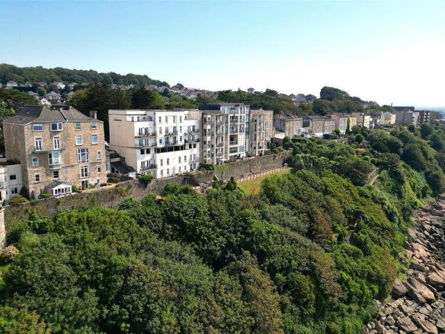 Flat for sale in Clevedon, North Somerset