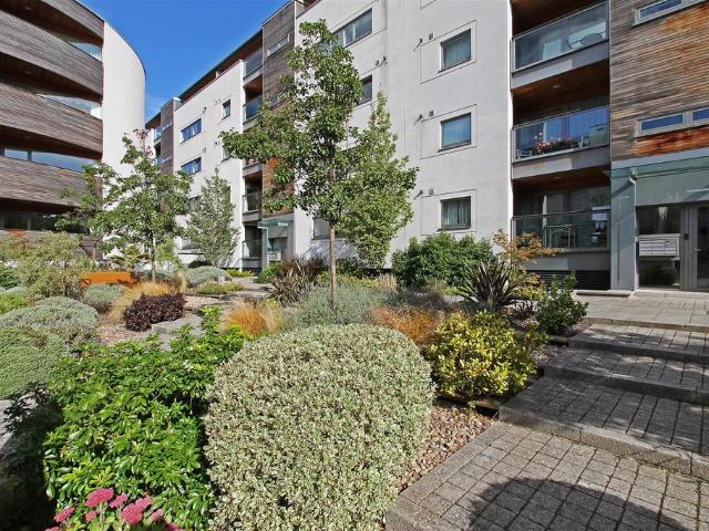 Flat for sale in Montpellier, Golden Valley