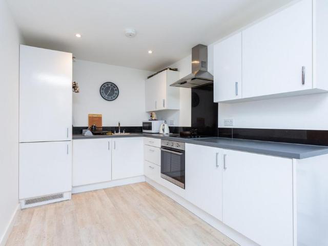 Flat for sale in Avenham, Higher Bartle