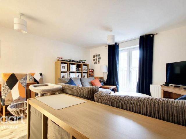 Flat for sale in Great Ashby, King's Walden