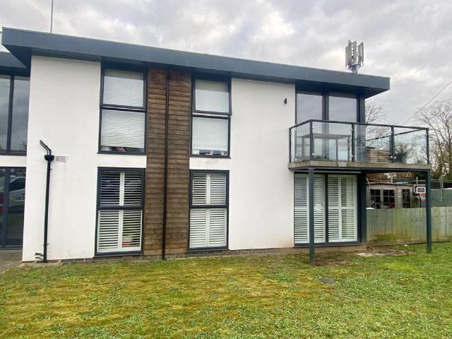 Flat for sale in Hill Park, Fareham