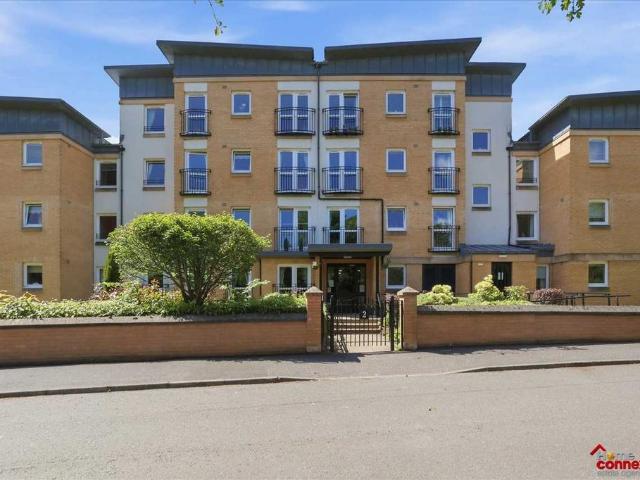 Flat for sale in The Village, Barassie