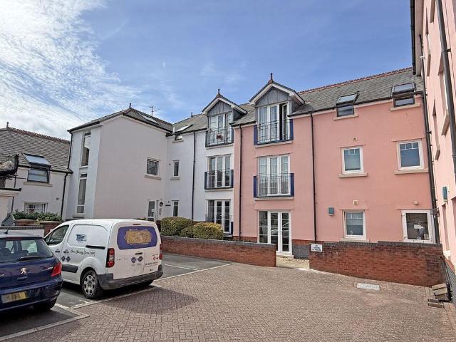 Flat for sale in Sidford, East Devon
