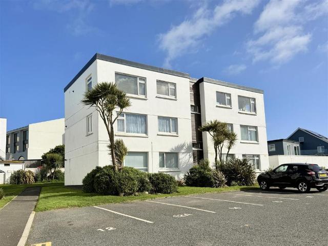 Flat for sale in Trevelgue, Newquay
