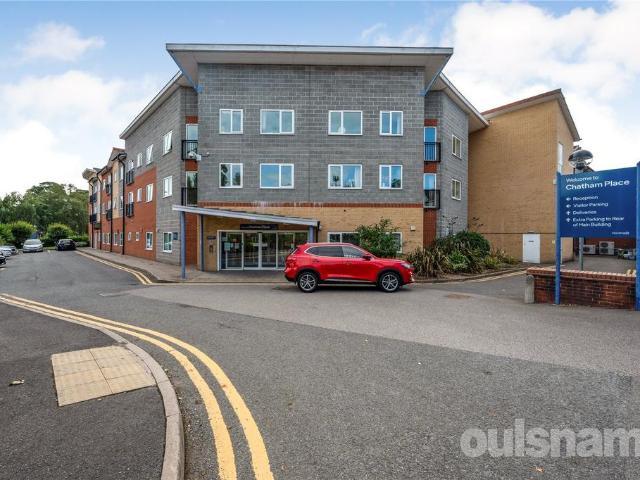 Flat for sale in Turves Green, Birmingham