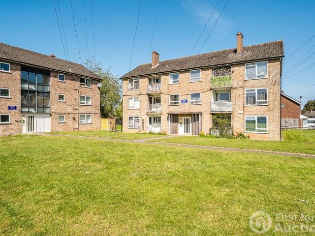 Flat for sale in Warndon, Worcestershire