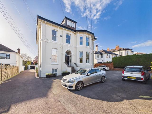 Flat for sale in Golden Valley, Gloucestershire