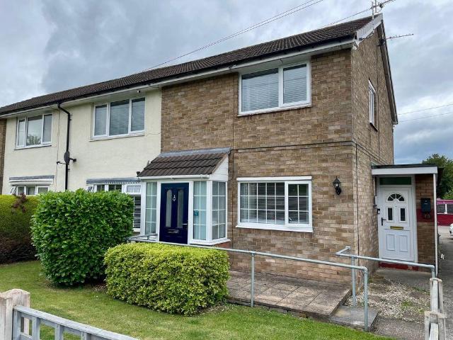 Flat for sale in Wrexham, Wales
