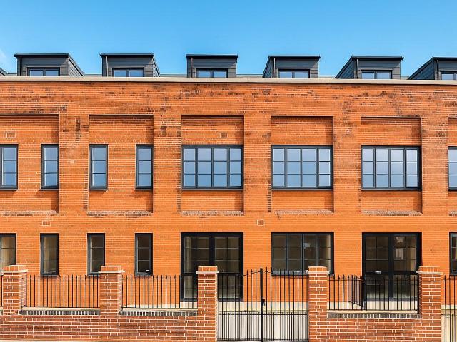 Flat for sale in Chipping Hill, Essex