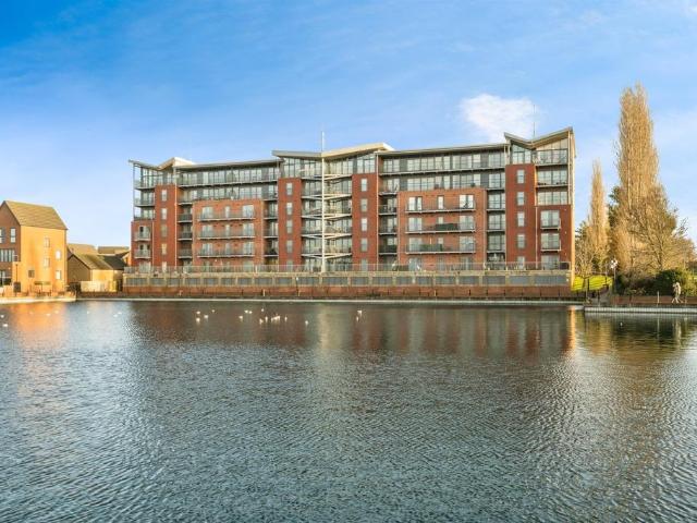 Flat for sale in Lakeside, South Yorkshire