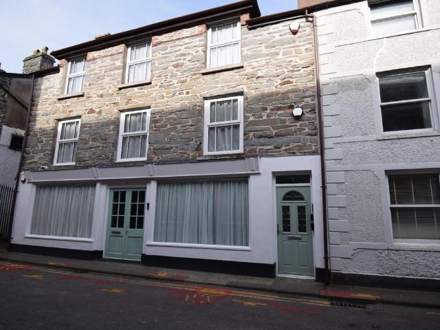 Flat for sale in Bala