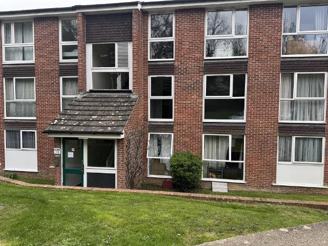 Flat for sale in Reading West, Reading