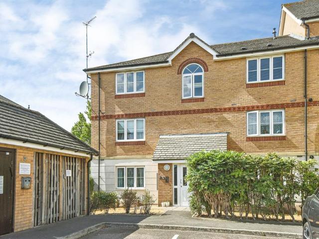 Flat for sale in Coleview, Kingsdown