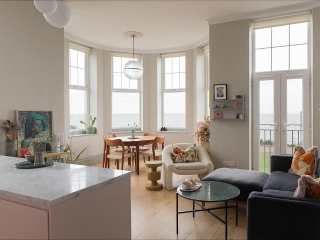 Flat for sale in Cliftonville West, Thanet