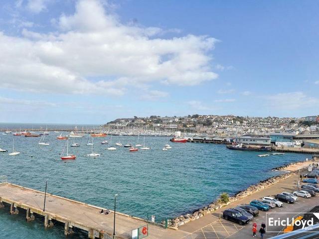 Flat for sale in Furzeham, Brixham