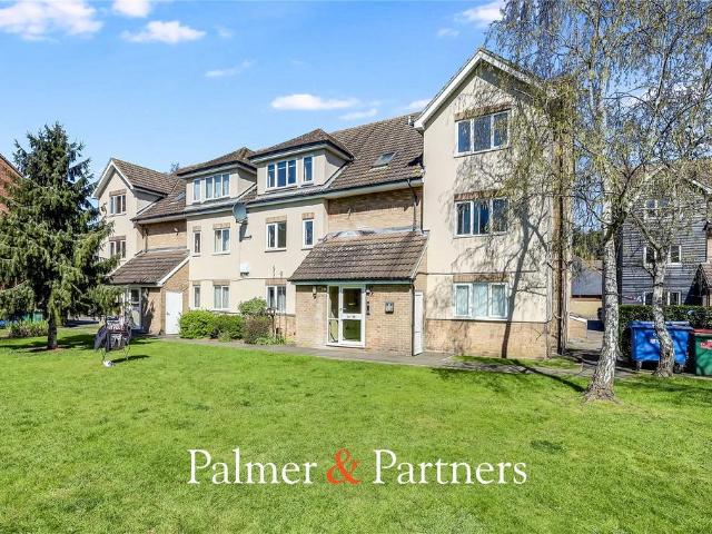 Flat for sale in Moulsham, Chelmsford