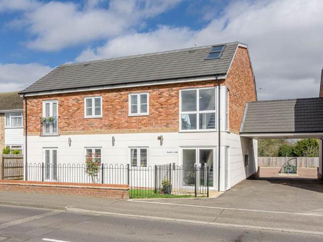 Flat for sale in Poets Estate, Milton Keynes