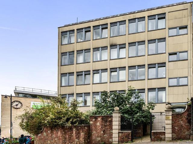 Flat for sale in Tyndall's Park, Bristol