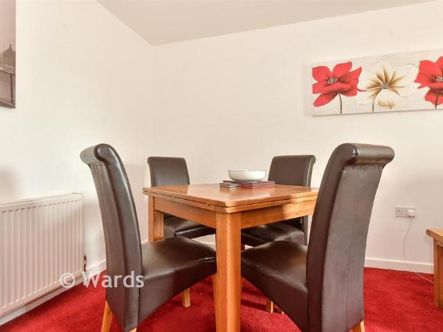 Flat for sale in Eddington, The Bridge