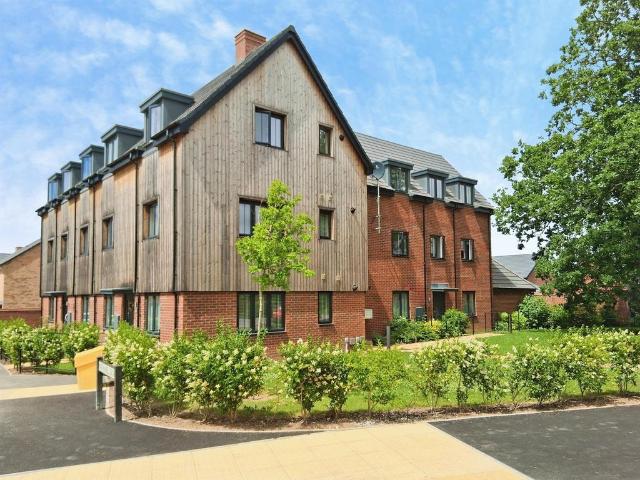 Flat for sale in Kedleston, East Midlands