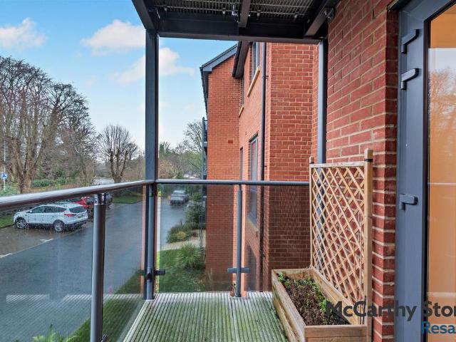 Flat for sale in Barleythorpe, Rutland