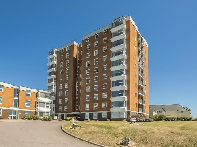 Flat for sale in Fishersgate, West Sussex