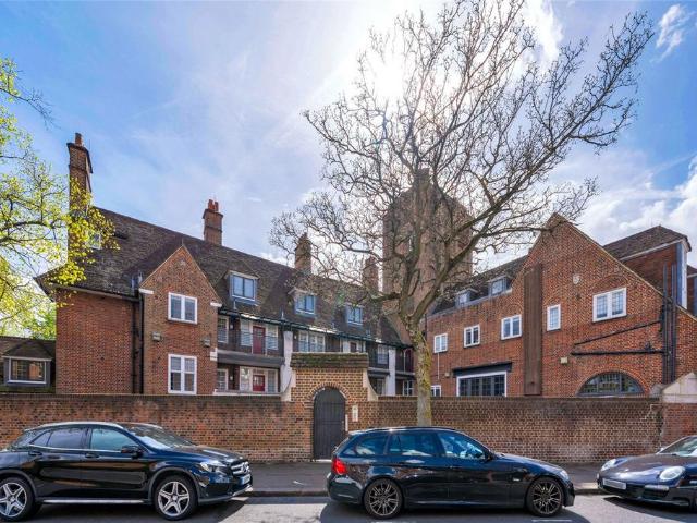 Flat for sale in Belsize Park, Primrose Hill