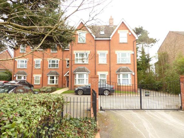 Flat for sale in Sutton Coldfield, West Midlands
