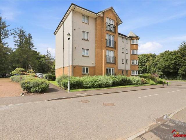 Flat for sale in Nerston, Barassie