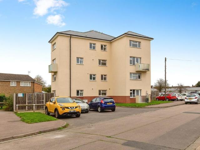 Flat for sale in Biggleswade, Bedfordshire