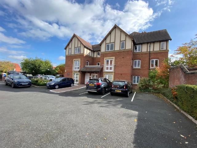 Flat for sale in Malvern Link, Malvern Hills