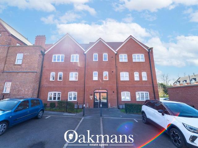 Flat for sale in Stirchley, West Midlands