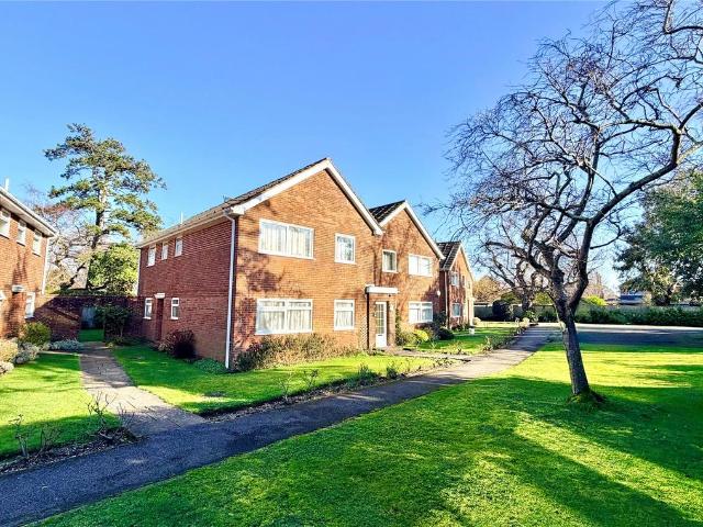 Flat for sale in Walhampton, Ashurst Bridge