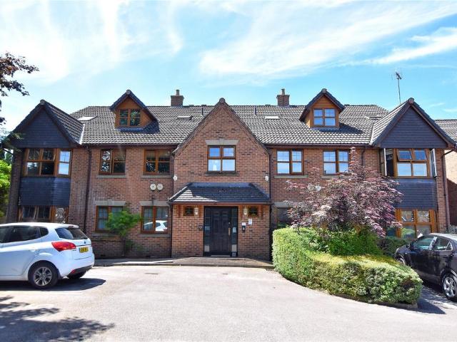 Flat for sale in Balderstone, Burnedge