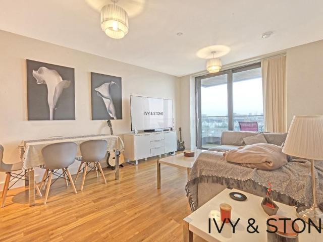 Flat for sale in London Borough of Newham, Greater London
