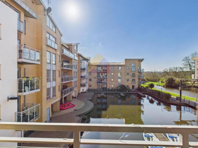 Flat for sale in Moulsham, Chelmsford