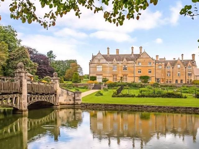 Flat for sale in Brockhampton, Fossebridge