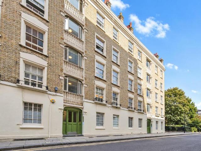 Flat for sale in Shoreditch, Greater London