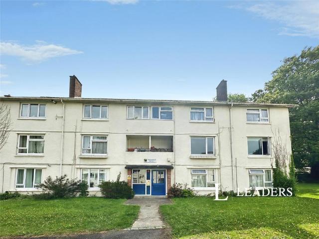 Flat for sale in Harefield, City Of Southampton