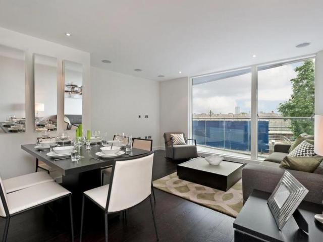 Flat for sale in Pimlico, Greater London