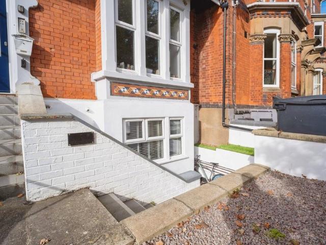 Flat for sale in Belleau, Lincolnshire