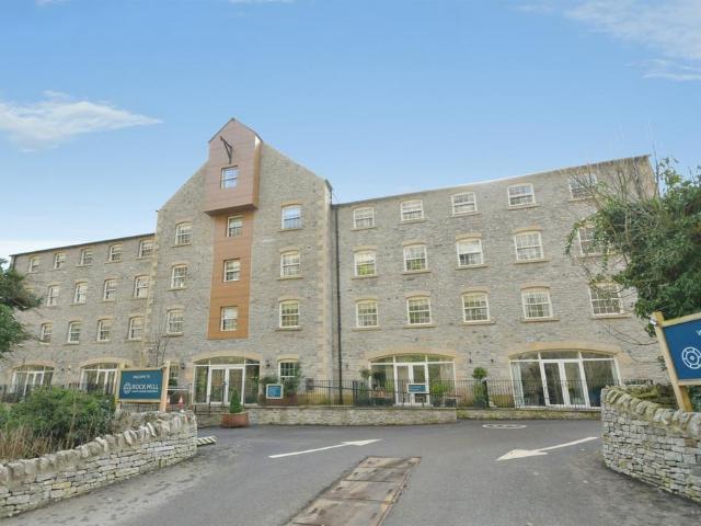 Flat for sale in Froggatt, East Midlands