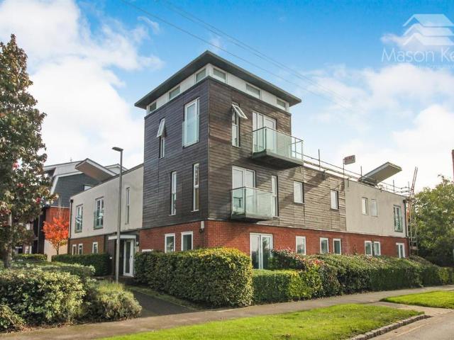 Flat for sale in Newport Pagnell
