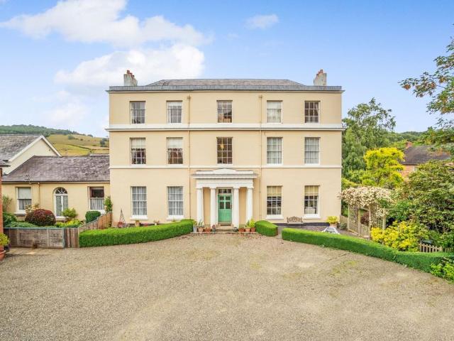 Flat for sale in Shropshire